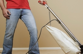 Vacuum cleaning and shaking